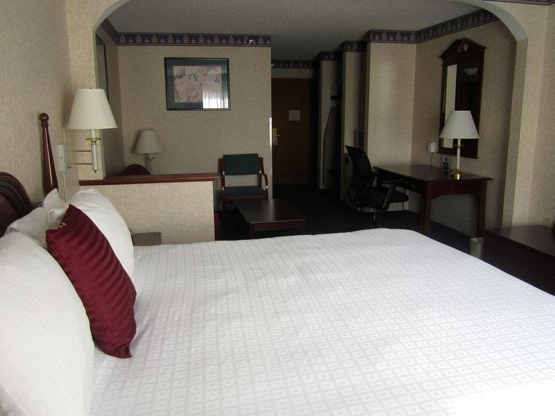 Best Western Executive Inn & Suites Columbia Room photo